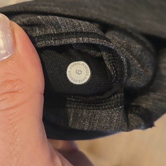 Lululemon Wunder Under Hi-Rise Tight in heathered black Sz 6 - Picture 6 of 9
